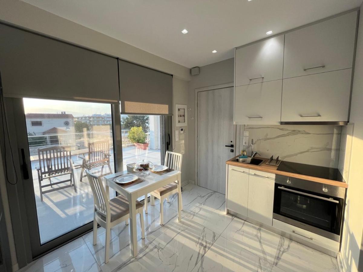 Blueline Apartment 2 Лоутраки Экстерьер фото